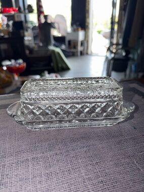 Vintage Anchor Hocking Wexford Clear Glass Diamond Point Covered Butter Dish